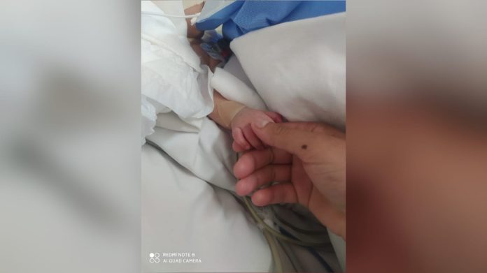 mae-de-bebe-em-protocolo-de-morte-encefalica-relata-dor-intensa-e-ameacas-em-goiania