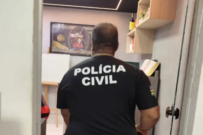 suspeitos-de-causar-prejuizo-de-r$-25-mil-com-faturas-falsas-sao-alvos-de-acao-em-aparecida