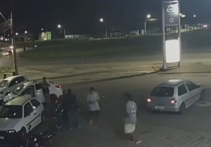 pm-de-folga-e-baleado-ao-tentar-separar-confusao-em-posto-de-combustivel,-em-goiania