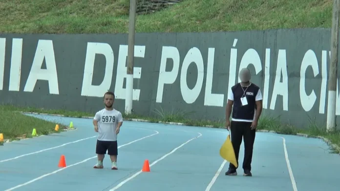 advogado-goiano-com-nanismo-denuncia-discriminacao-durante-concurso-para-delegado-em-mg;-video