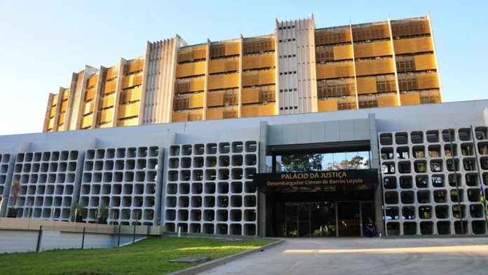 gritos,-humilhacao-e-ofensas:-tj-go-suspende-servidora-acusada-de-assedio-moral